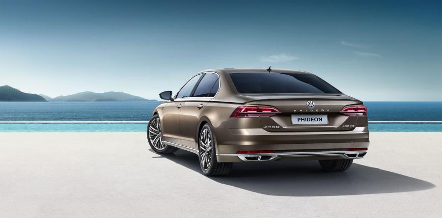  Volkswagen Phideon 2016 года  (CN) (фото 15 из 32)